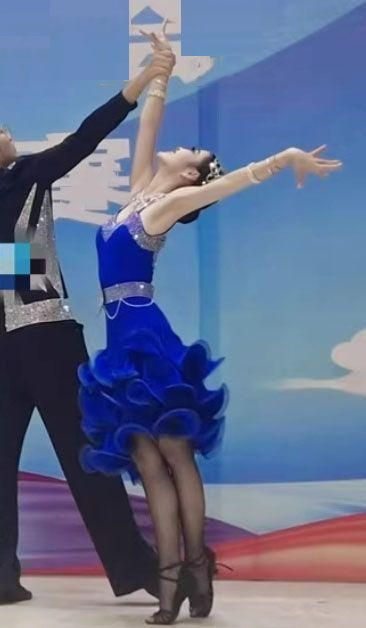 社交ダンスドレス ラテンドレス 競技 デモ用 ルンバ オーダーメイド