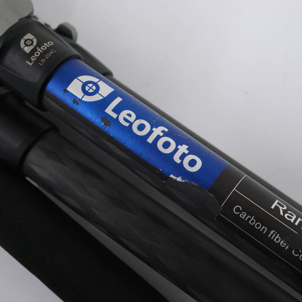 Leofoto - Leofoto Ranger LS-224C + SmallRig ビデオ雲台 トラベル三脚セット USED品 カーボン三脚 完動品 CE5194 Leofoto Ranger LS-224C + SmallRig ビデオ雲台 トラベル三脚