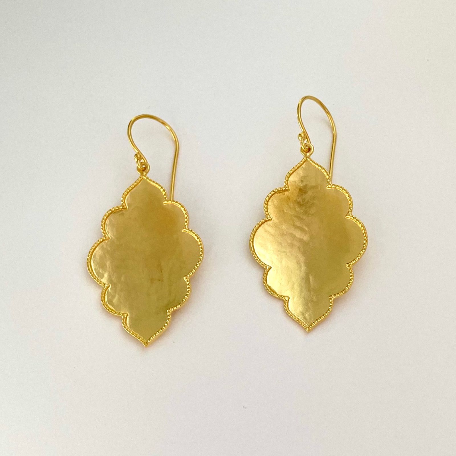 Gold plated 雲ピアス Amrapali