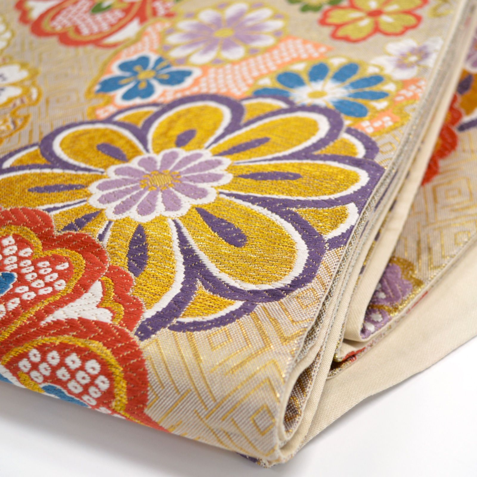 美品》正絹 振袖フルセット S〜Mサイズ 成人式 金駒刺繍 赤地 鶴 個性