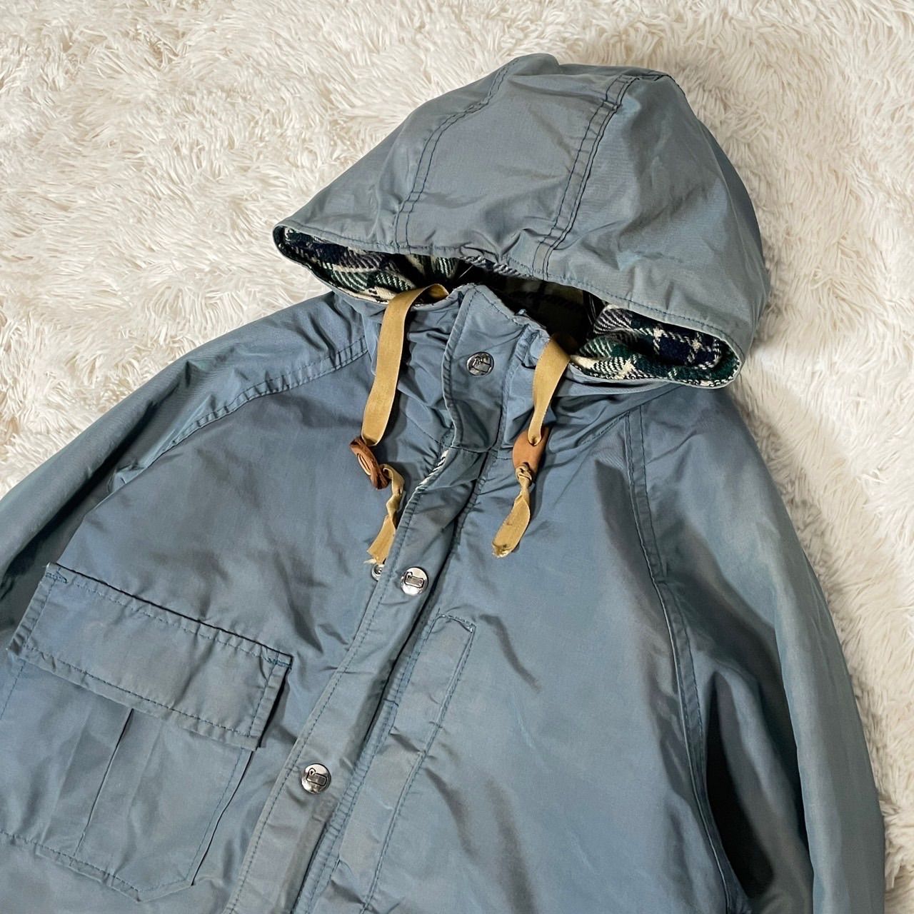 60～70年代 Woolrich ウールリッチ マウンテンパーカー ブルゾン 白タグ S USA製 玉虫色 - メルカリ