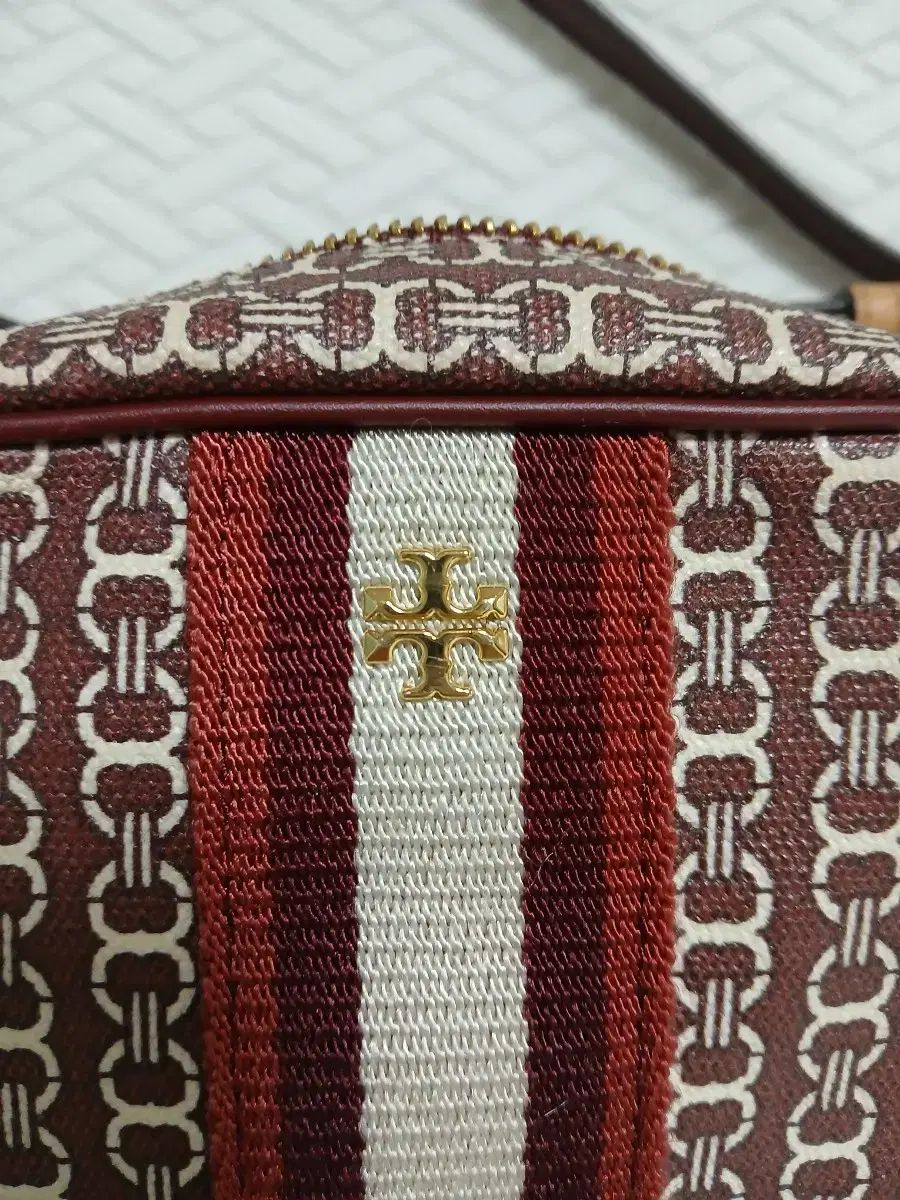 正規品 トリーバーチ クロスバッグ 定価40万円台 状態良し