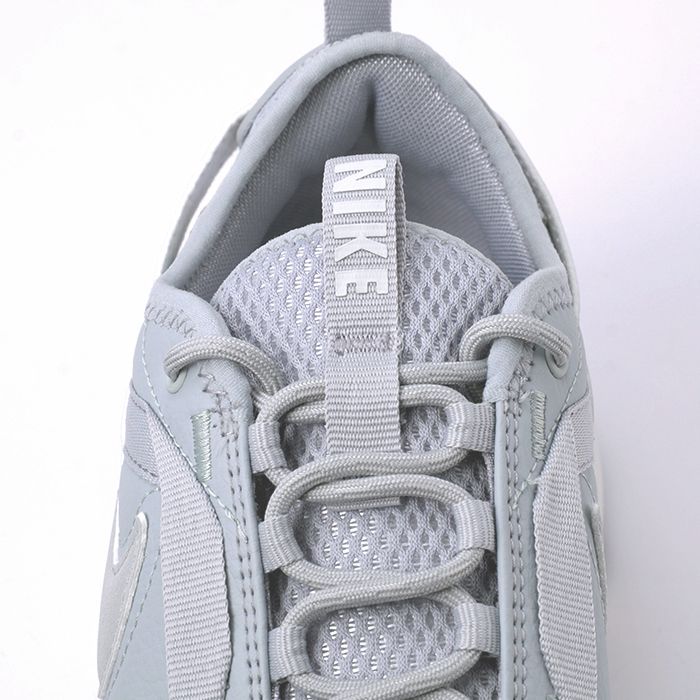 NIKE ナイキ W NIKE TC 7900 DD9682 005 レディース スニーカー ウルフ  