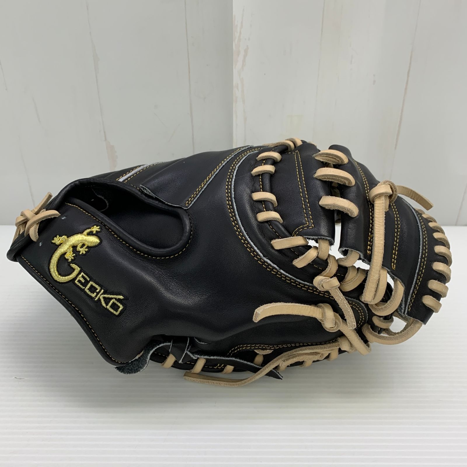 とみお カワムラ 硬式 キャッチャーミット グローブ 野球 レア とみお様専用 カワムラ 硬式 キャッチャーミット グローブ 野球 レア