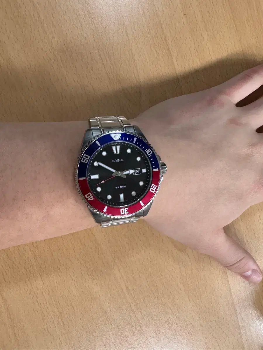 CASIO カシオ クォーツ 時計 MDV106 ー 1A