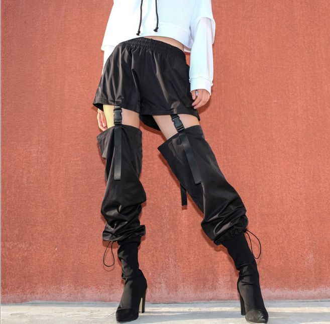 新品 』 セパレート パンツ モード パンク 個性派 ハロウィン◎ - メルカリ