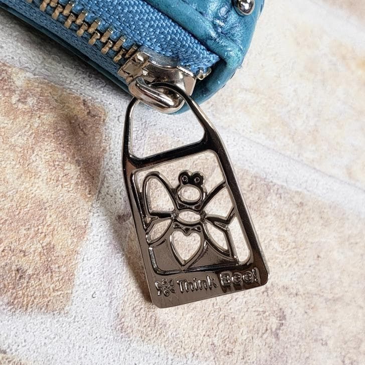 シンクビー！ Think Bee! ☆ ラウンドジッパー 長財布 財布 ブルー系