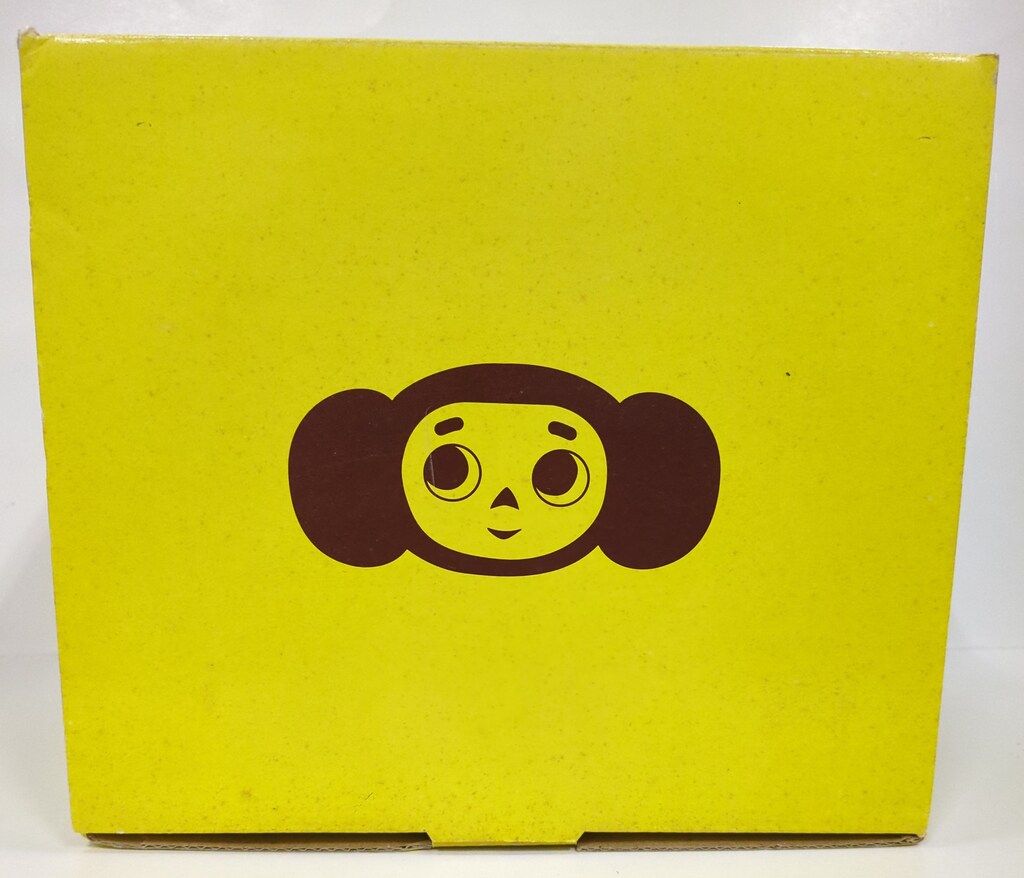 CHEBURASHKA ぬいぐるみ 木箱入り (箱あり) Amazon.co.jp: CHEBURASHKA チェブラーシカ ぬいぐるみ 木箱入り