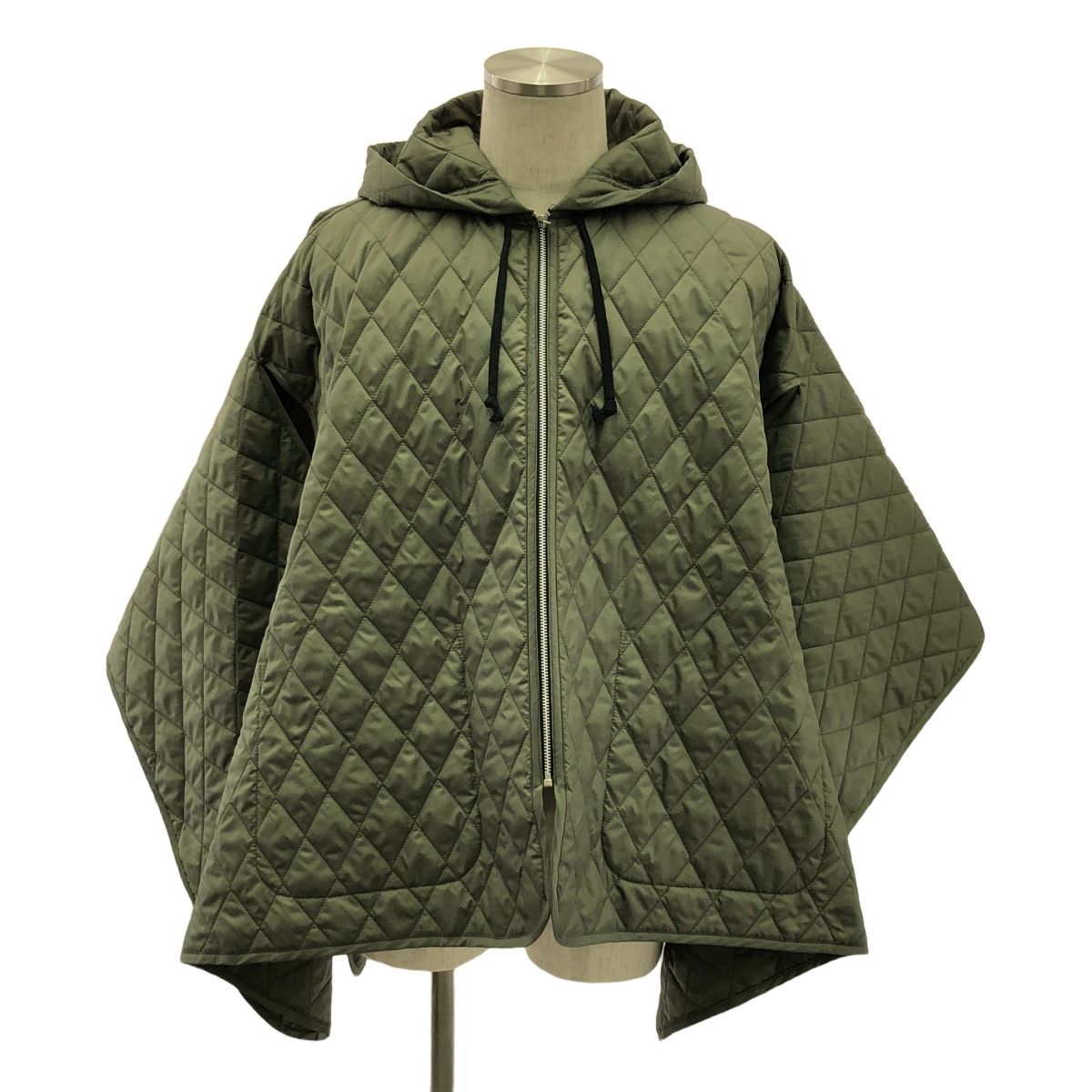 COMME des GARCONS HOMME DEUX | コムデギャルソンオムドゥ | 2025AW | 高密度タフタ キルト ポンチョ | F | オリーブ | メンズ
