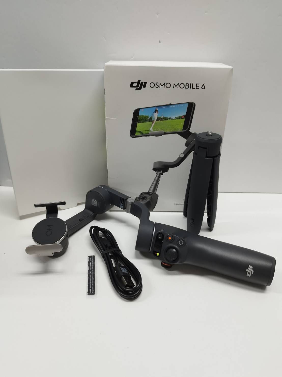 DJI Osmo Mobile 6|OE200|スマートフォンスタビライザー