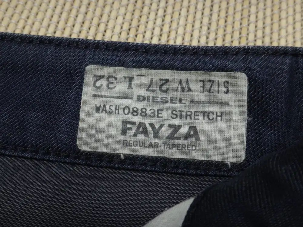 27-28インチ DIESEL レディース 0883E FAYZA Regular Tattered DECORATOM_COM_BR