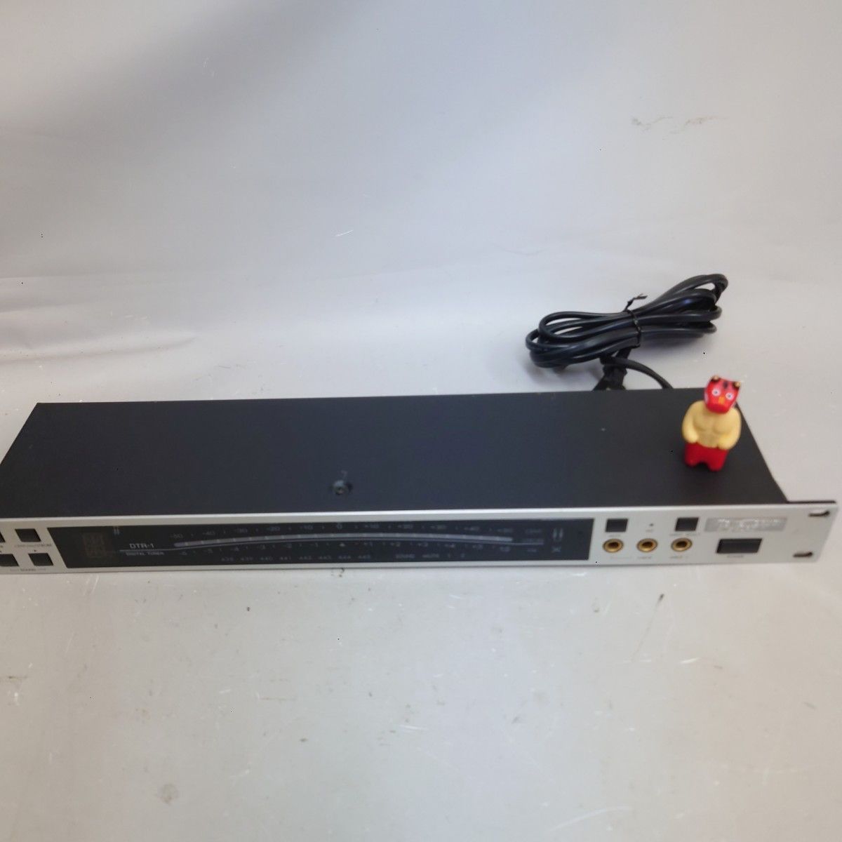 KORG DTR-1 デジタルチューナー ラックマウント コルグ 動作品】Korg DTR-1 Rackmount Digital Tuner ラックマウント