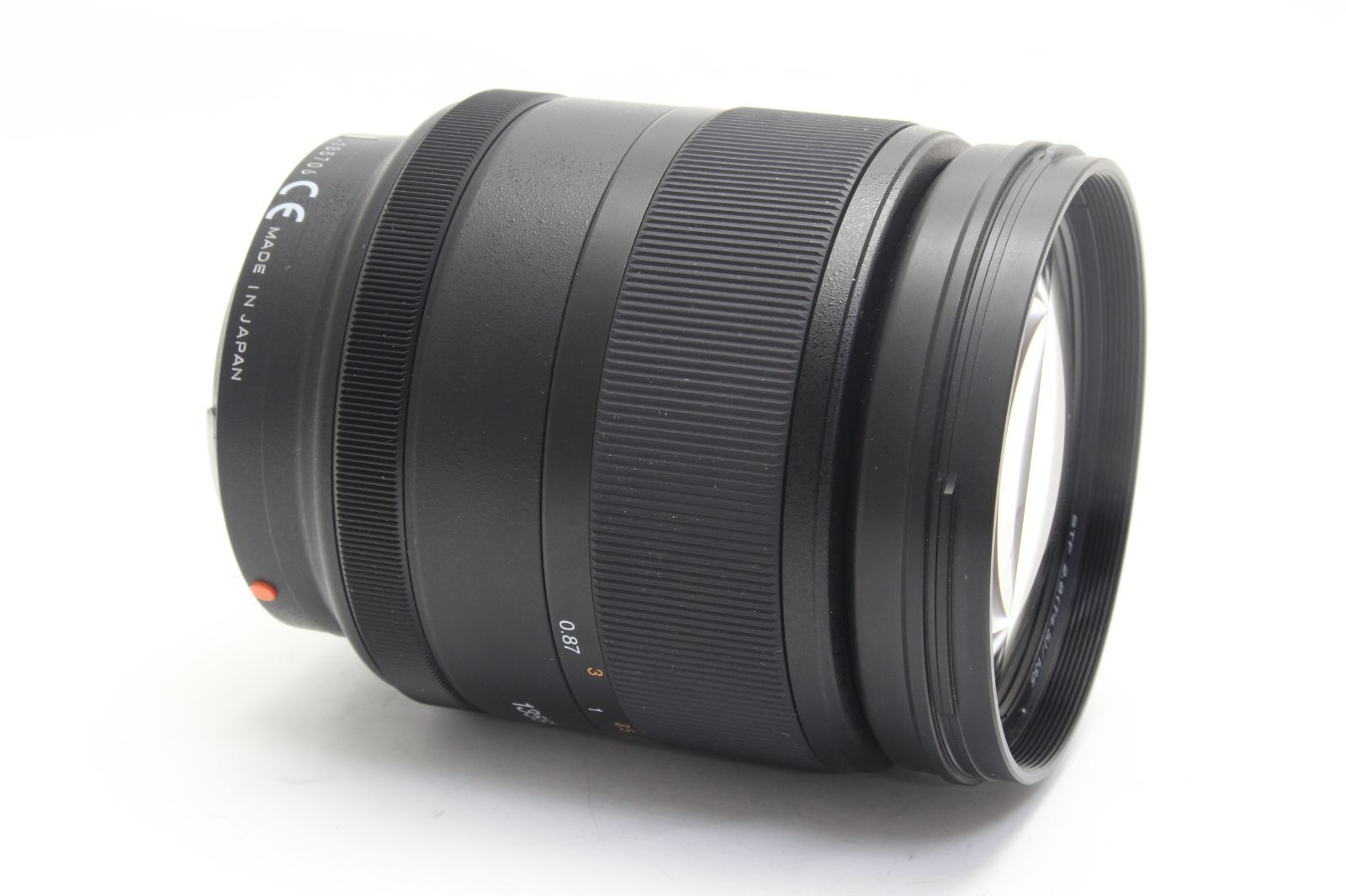 135mm F2.8
