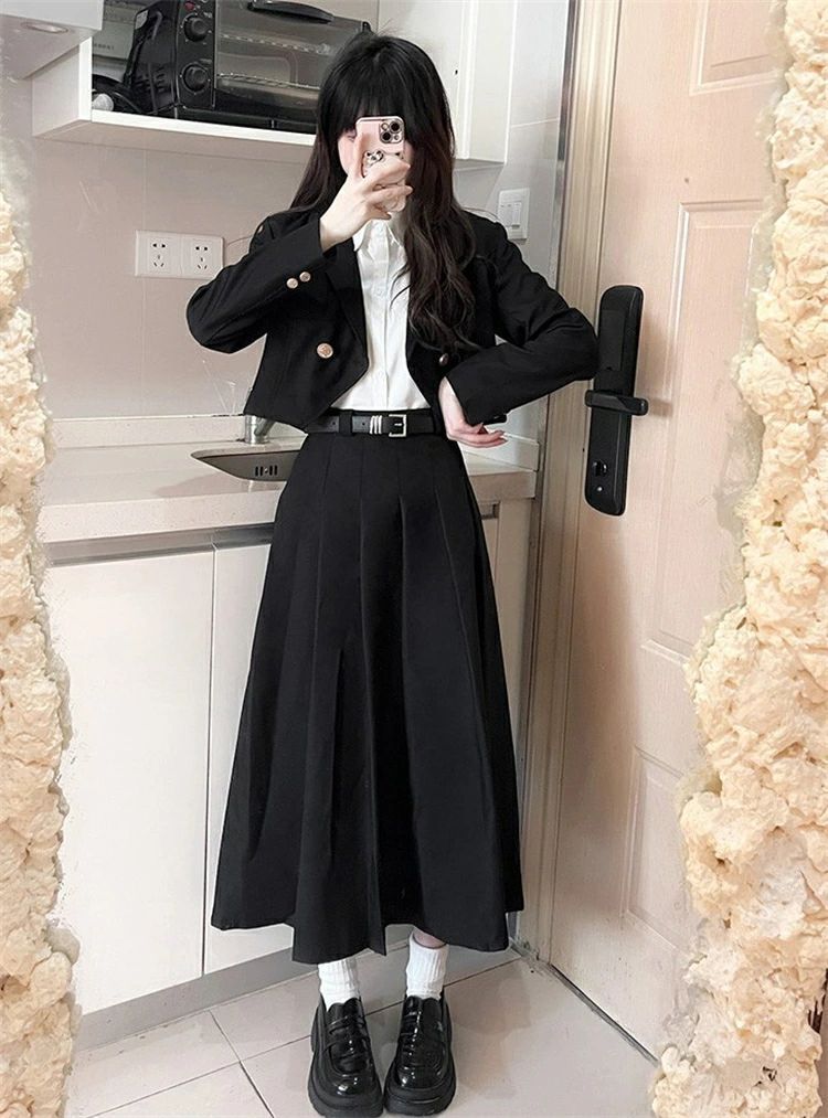 スーツ 女子高生