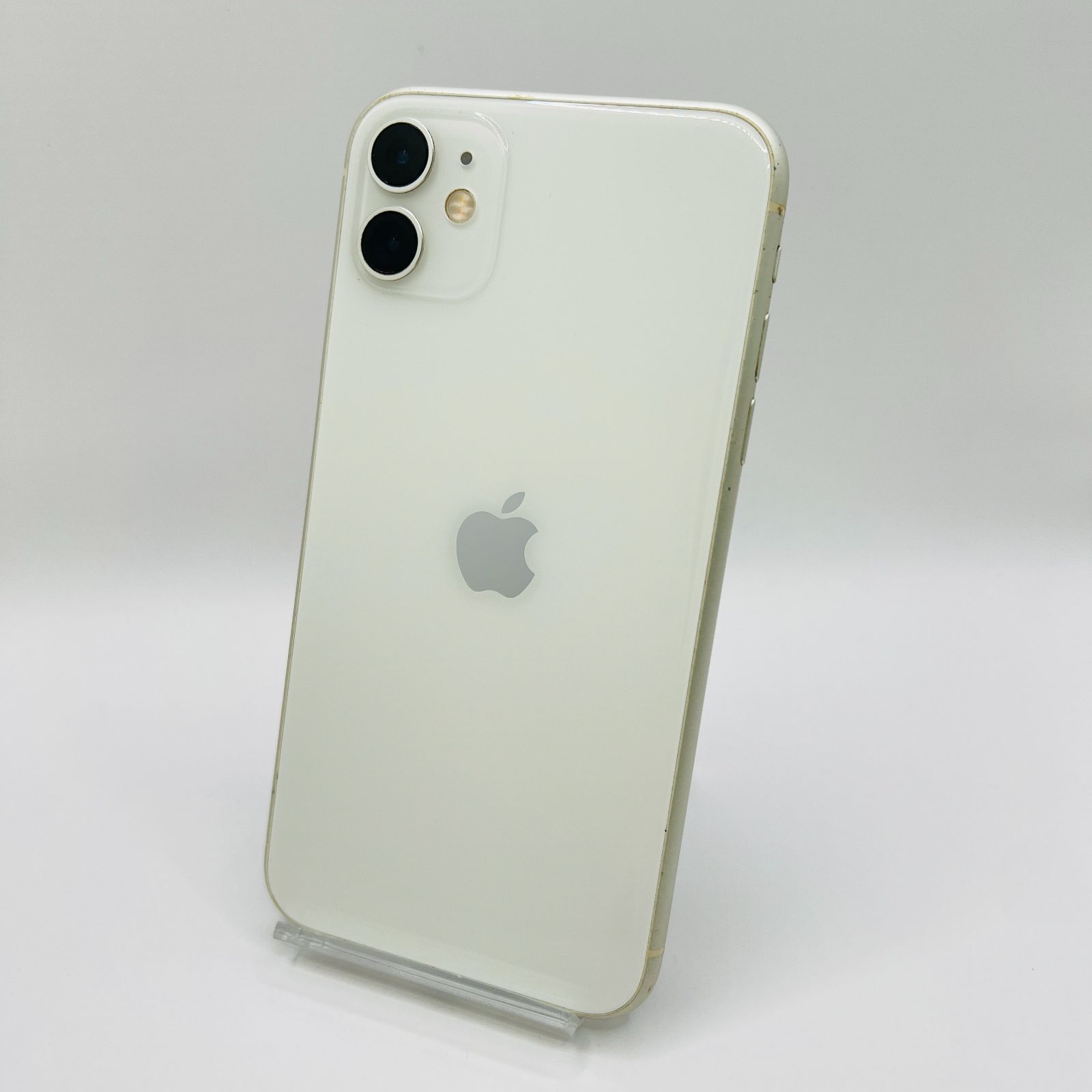 docomo iPhone 11 128GB MWM22J/A ホワイト SIMロック解除済み 利用