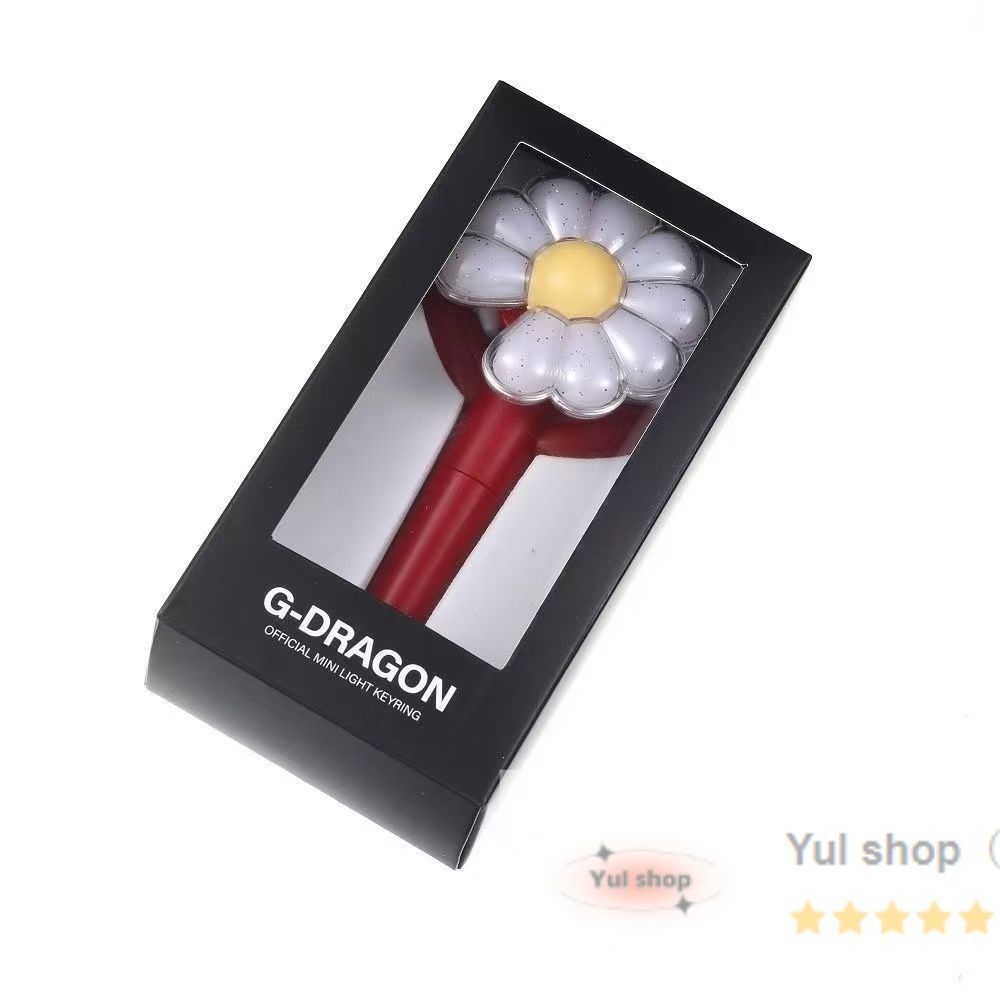 G-DRAGON ペンライト G-DRAGON ペンライト トレカ付き ジヨン 新品未開封の通販 by ぬ