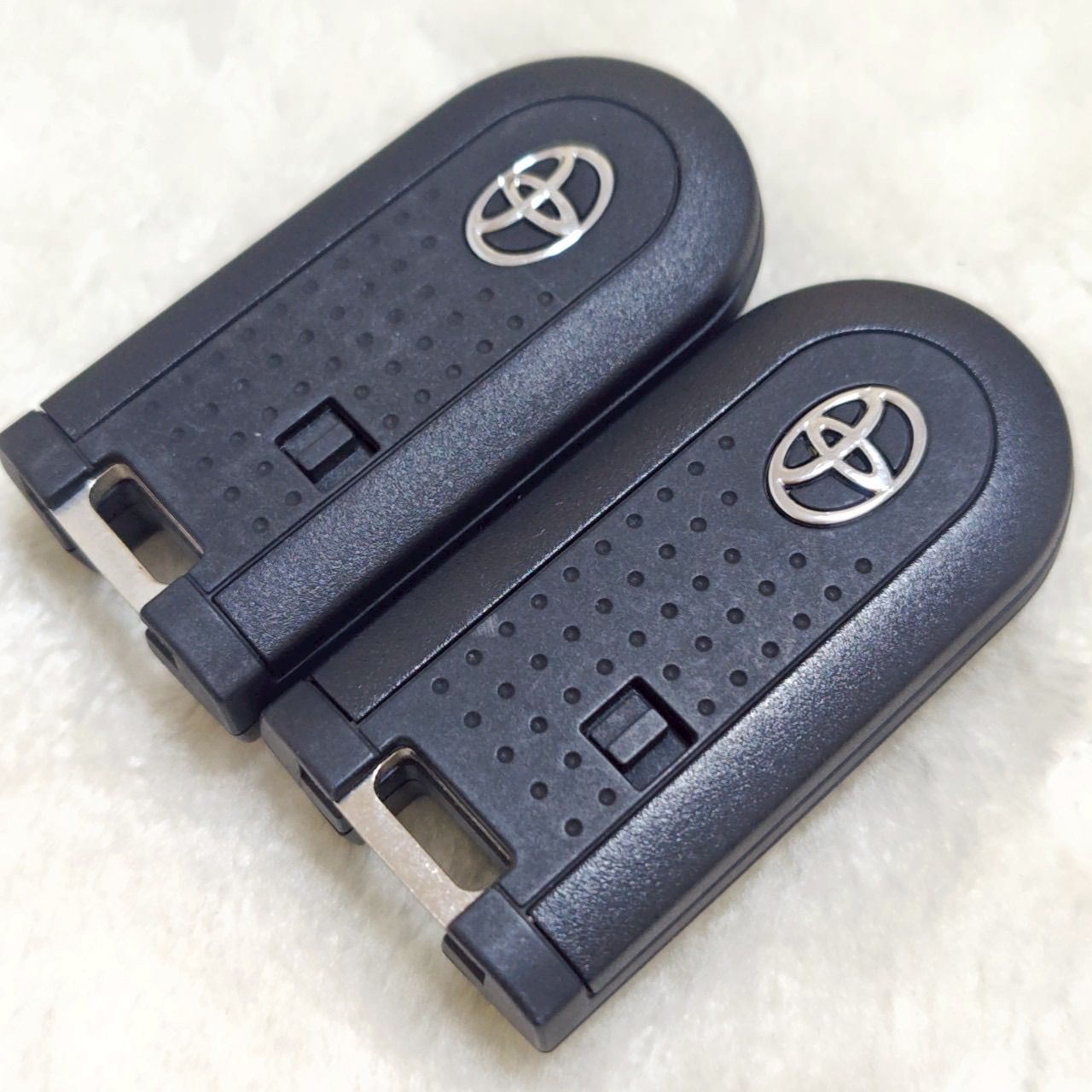 2個セット送料込み】トヨタ純正スマートキー 4ボタン式 両側スライド