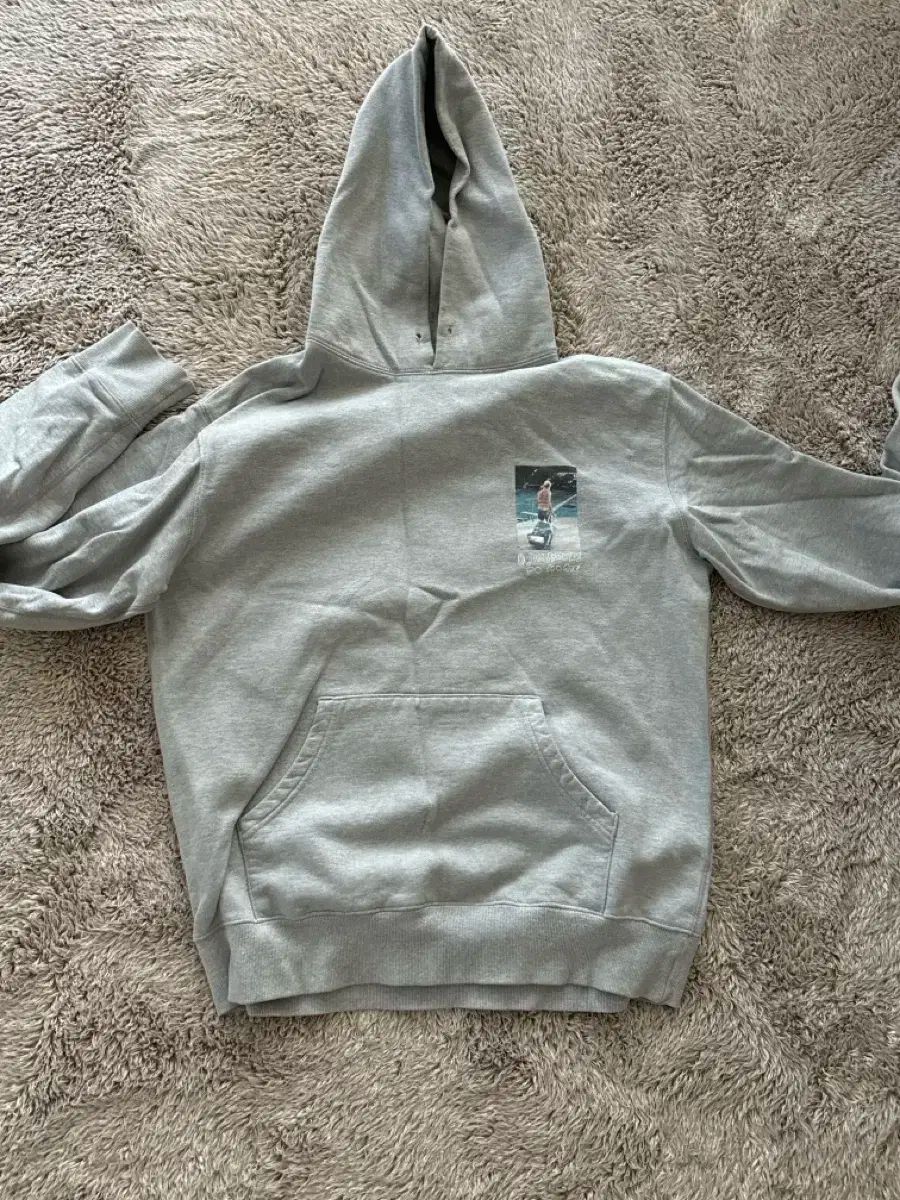 ネバザ フード付パーカー Mサイズ タグ付 韓国 Thisisneverthat 新品