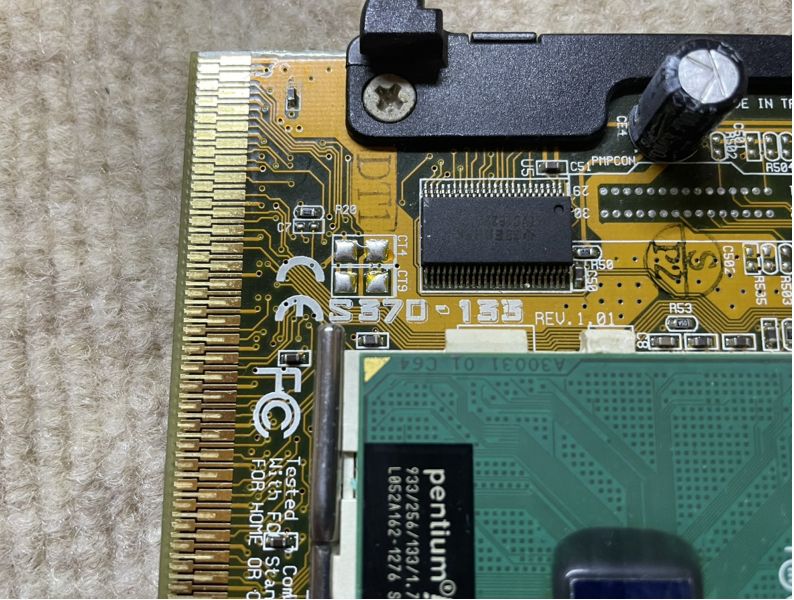 ASUS Smart Slot1 CPU Card S370-L Slot変換 Amazon.com: INTERWEB SLOCKET Slot 1 to Socket PPGA 370 CPU