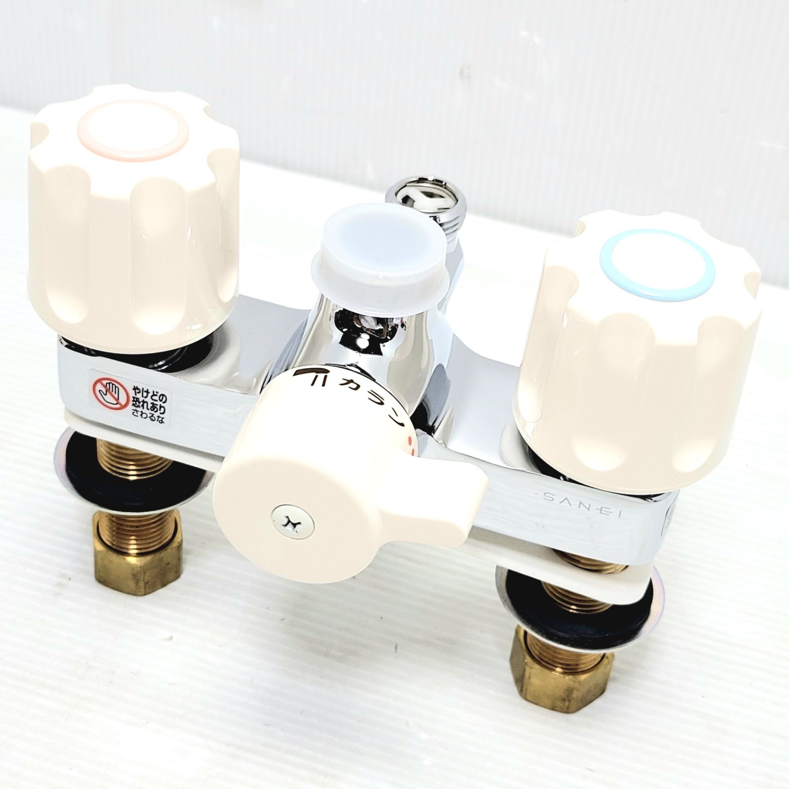 A SANEI 三栄 ツーバルブデッキシャワー混合栓 SK71-LH-13 台付 浴室 バスルーム用 取り付けピッチ 102mm endstbE  サンエイ SANEI ツーバルブデッキシャワー混合栓 SK71041R-W13 楽天