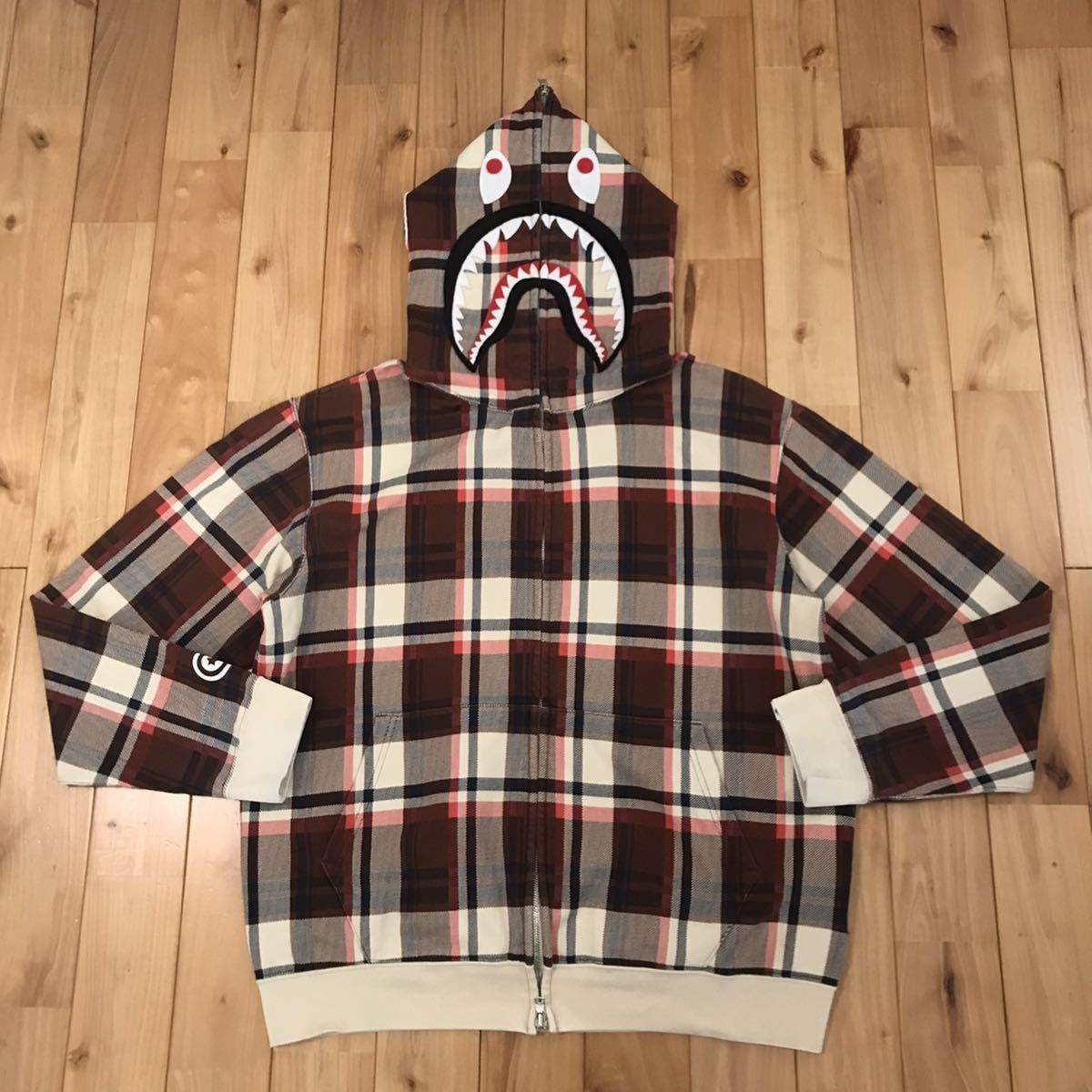 ☆NFS限定☆ ラブジェネ シャーク パーカー Mサイズ shark full zip 