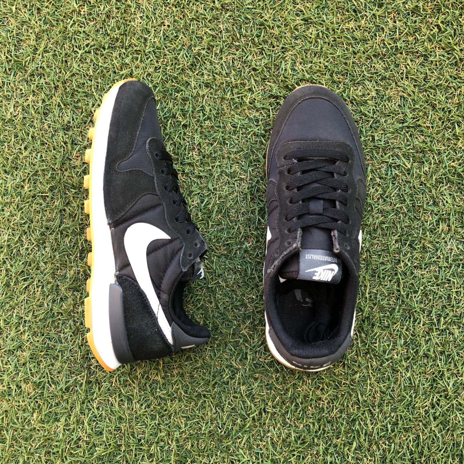 美品22.5 NIKE ナイキ インターナショナリスト G962 - メルカリ 美品22.5 NIKE ナイキ インターナショナリスト G962 - メルカリ