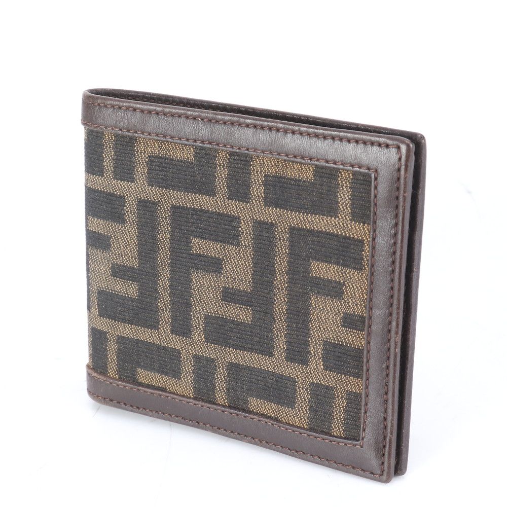 美品】FENDI レザー 二つ折り 財布 ズッカ柄 イタリア製 希少品