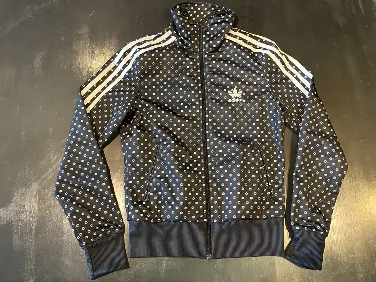 90 adidas アディダス リップ ドット ファイヤーバード トラックトップス 黒