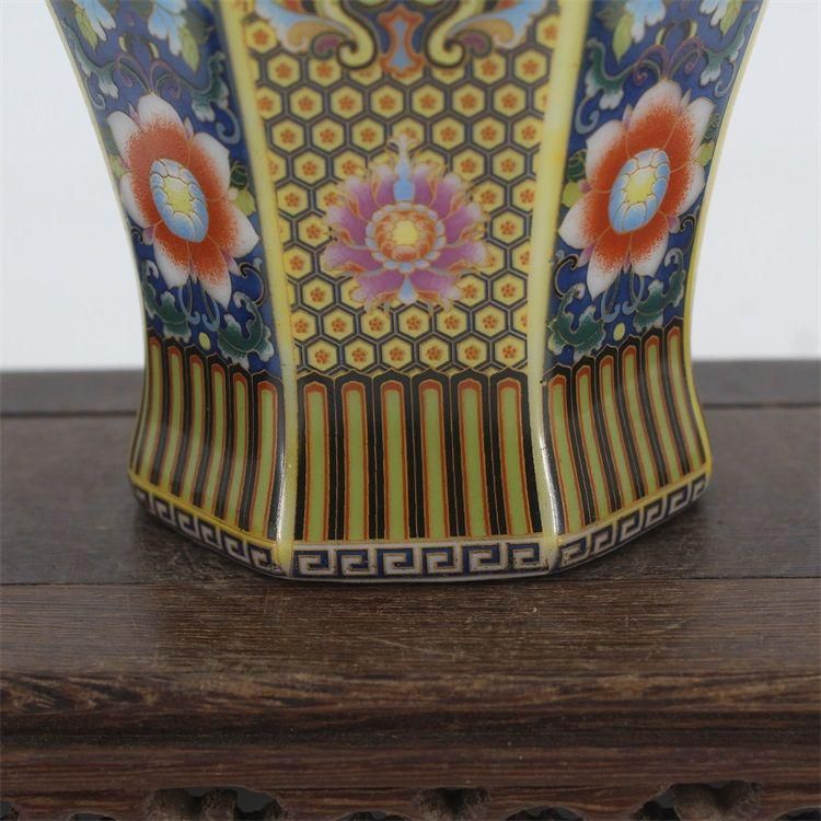 琺瑯彩花鳥八方梅瓶 景徳鎮 陶磁器 装飾品 現代工芸品 美術品 置物 琺瑯彩花鳥八方梅瓶 景徳鎮 陶磁器 装飾品 現代工芸品 美術品
