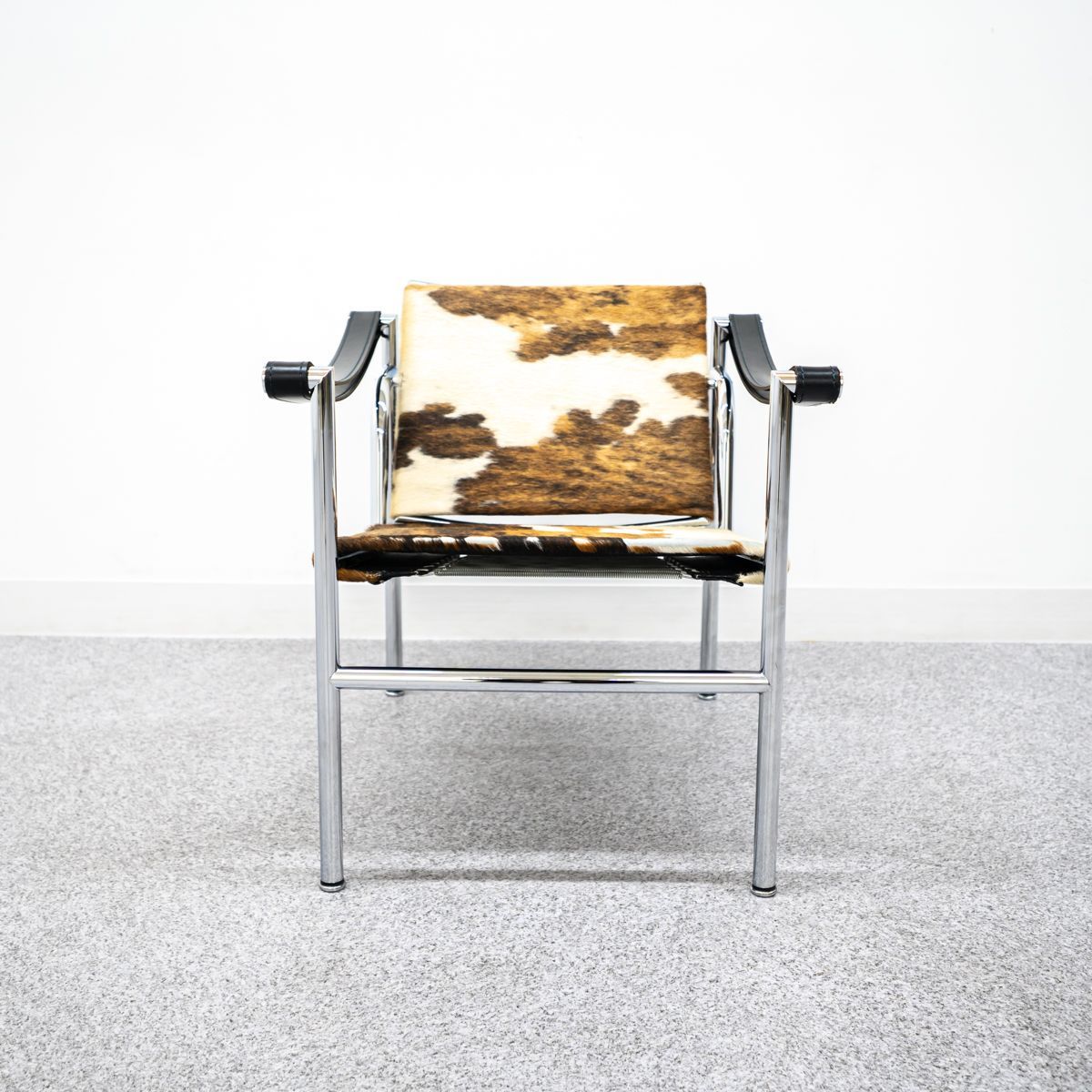 品 Cassina カッシーナ 1 FAUTEUIL DOSSIER BASCULANT フォートゥイユ ドシエ バスキュラン スリングチェア LC1 ル コルビュジエ 定価78万 2