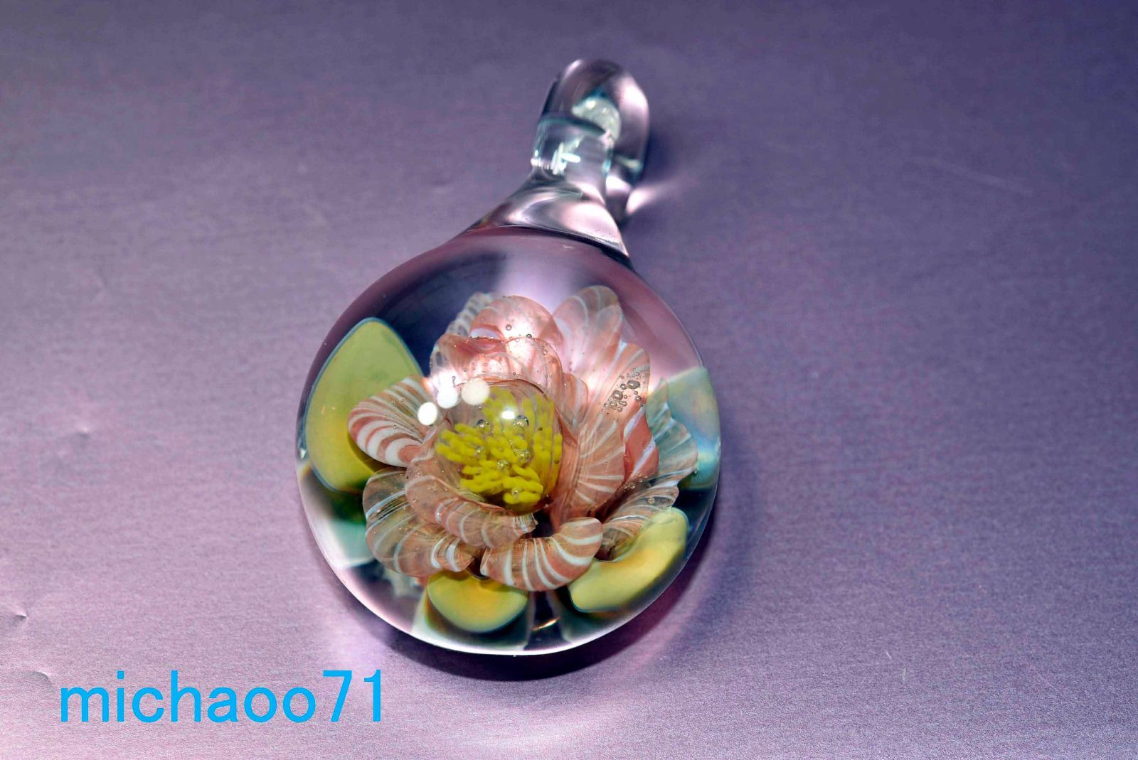♥️S♥️ページです フラワー ガラスのペンダントトップ (12099-P21)GLASS FLOWER 透き通っ