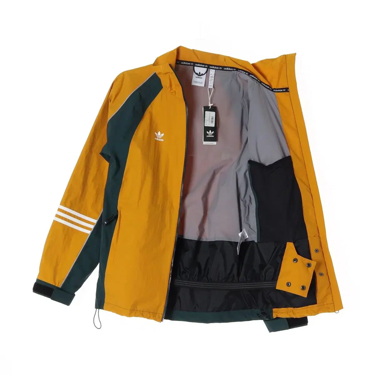 adidas アディダス