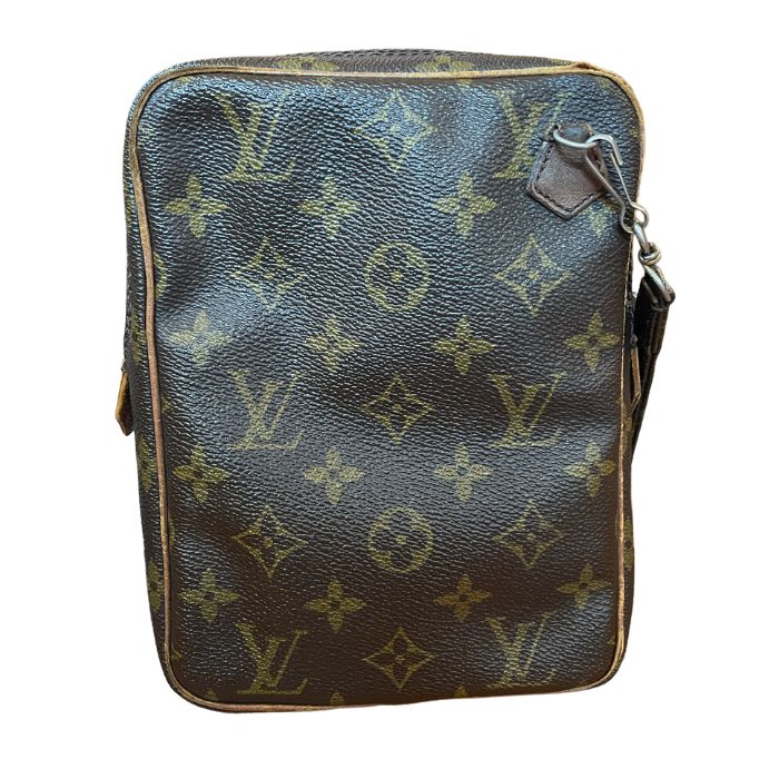 WF001】LOUIS VUITTON (ルイヴィトン) 旧型 モノグラム ダヌーブ