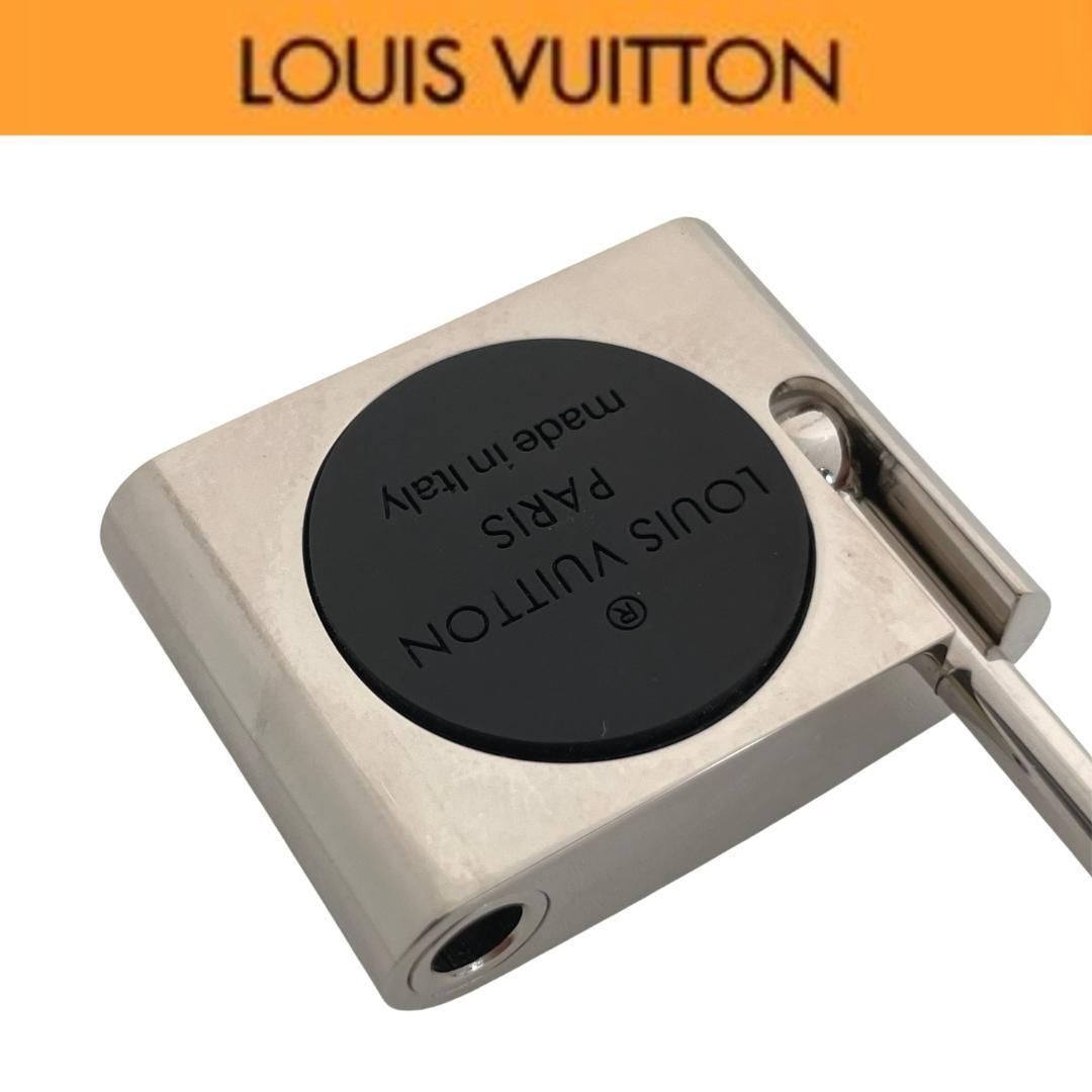 バックフック メタルシルバー