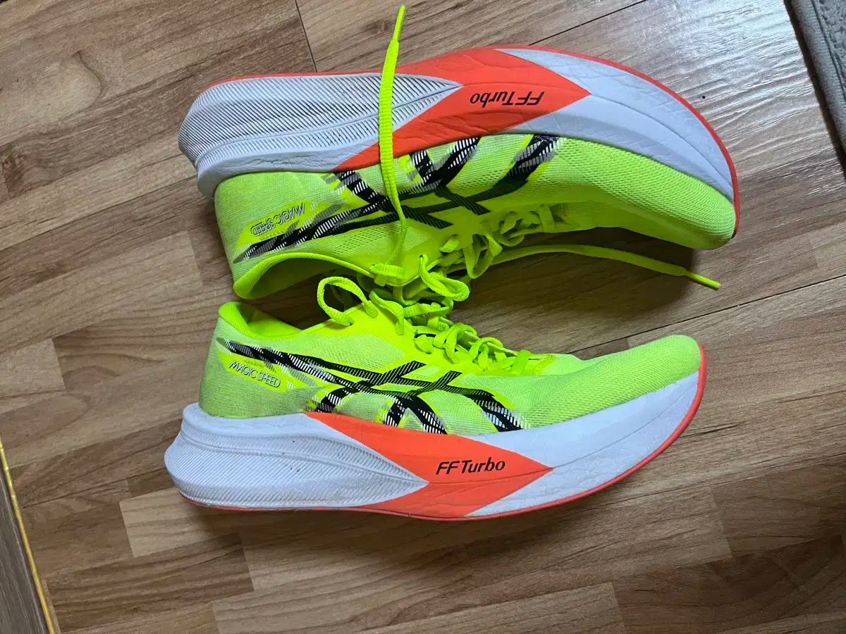 アシックス マジックスピード