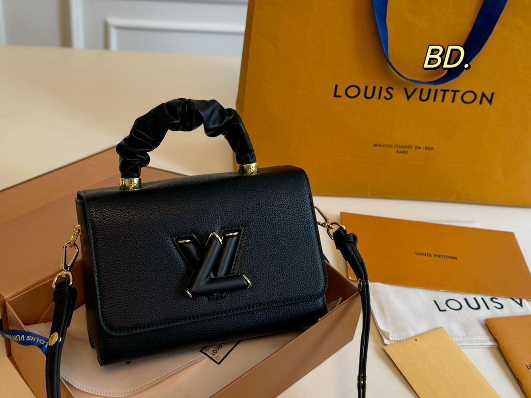 今日特価】LV Twist ショルダー＆ハンドバッグ 送料無料！在庫