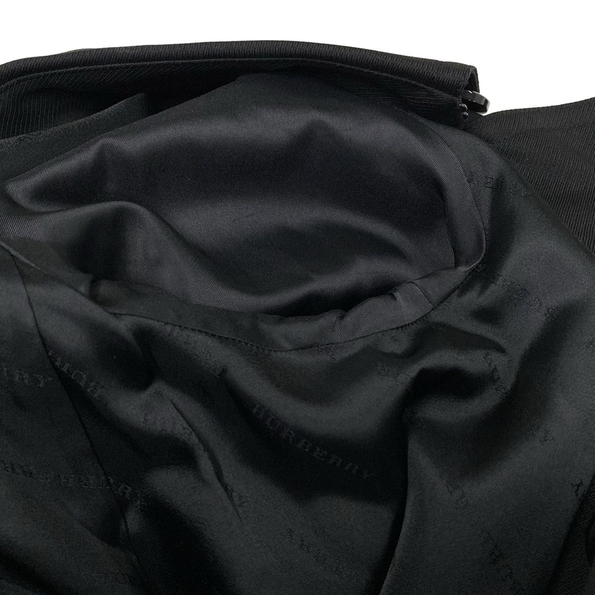 Burberry London トレンチコート　黒 BURBERRY LONDON 裏ノバチェック ショートトレンチコート 38 黒