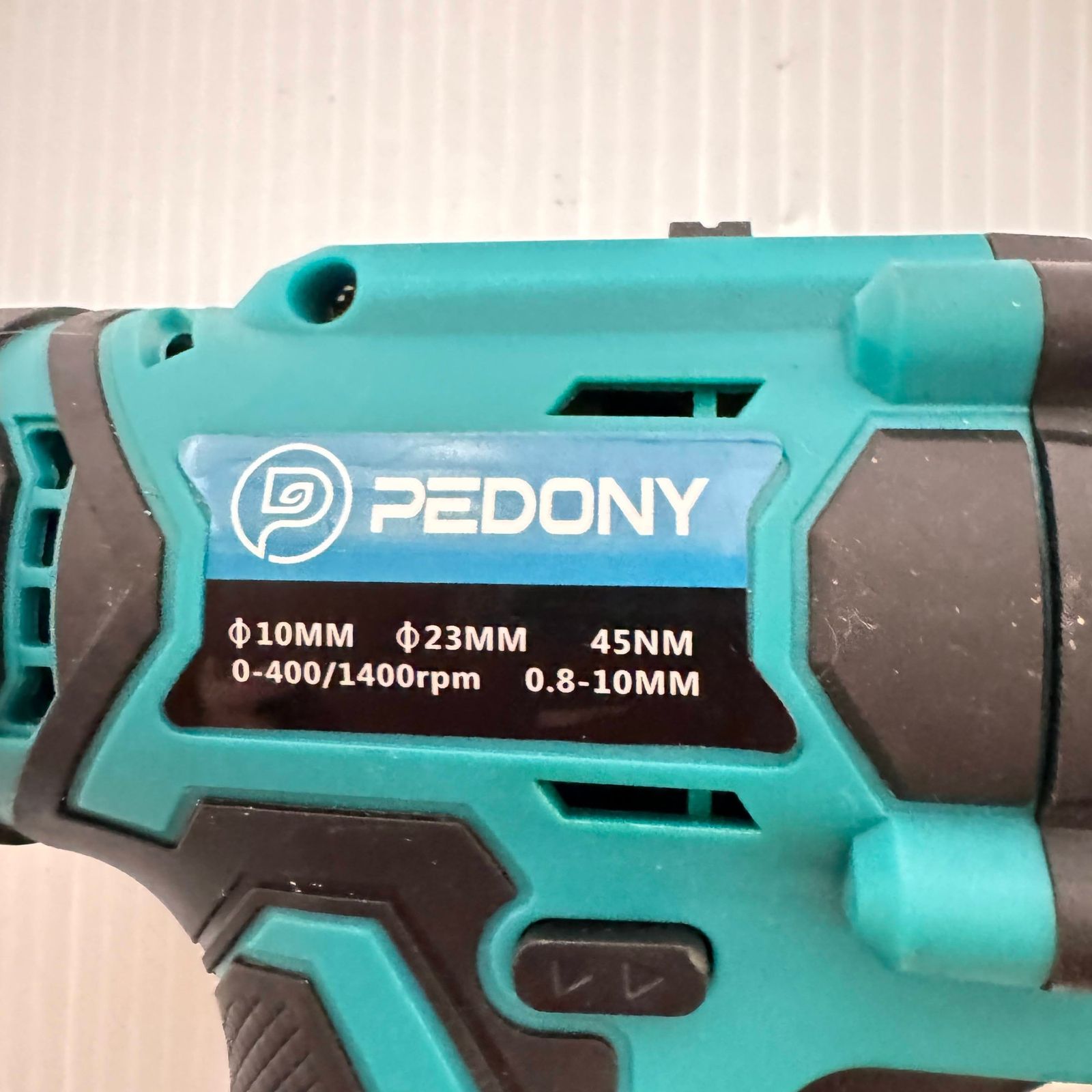 ★動作確認済み　美品　PEDONY　18V 3Ah 充電式ドリルドライバー　各種ビット、ソケット付き★2997