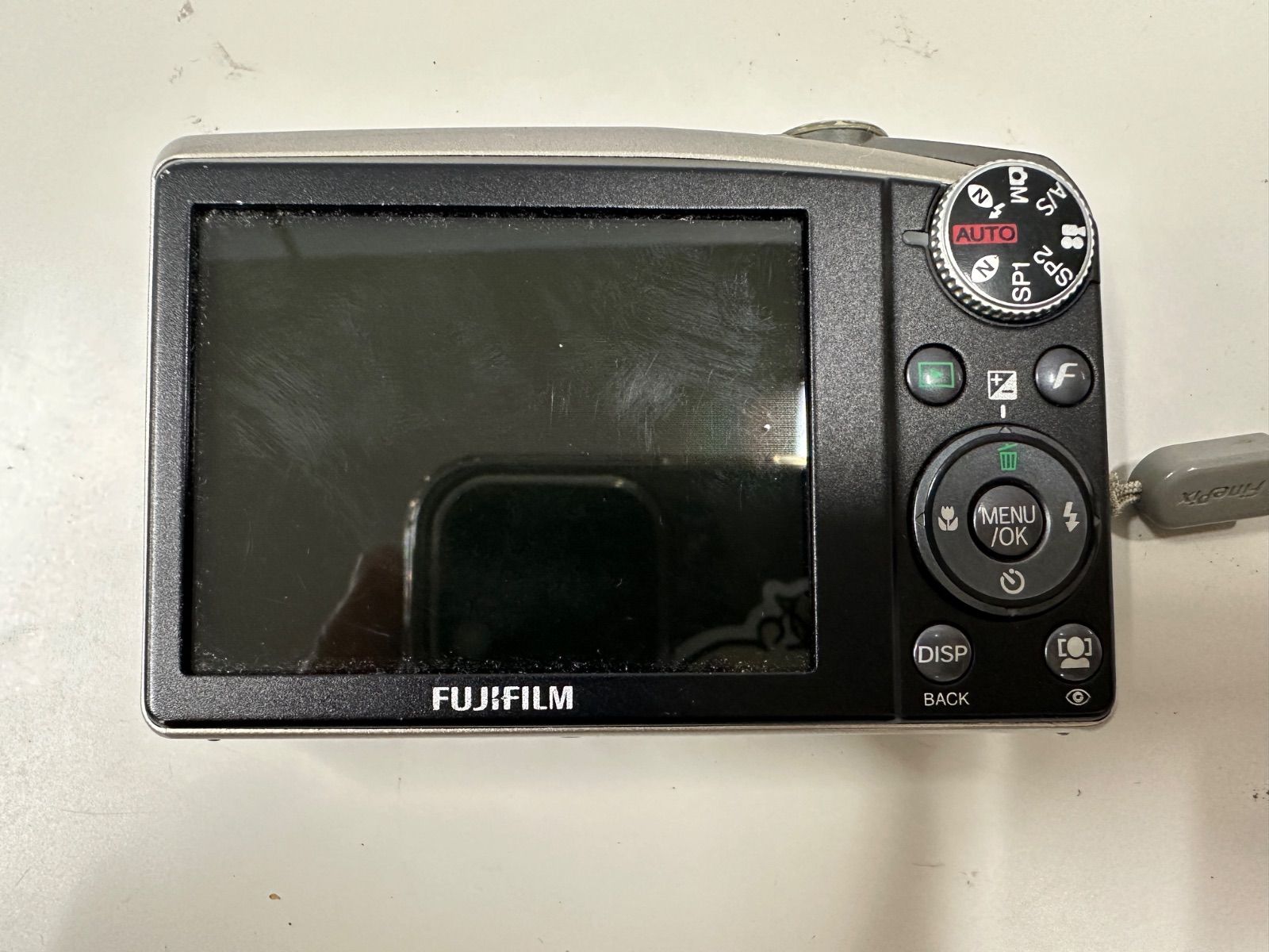 FUJIFILM デジタルカメラ FinePix(ファインピックス) F50fd シルバー