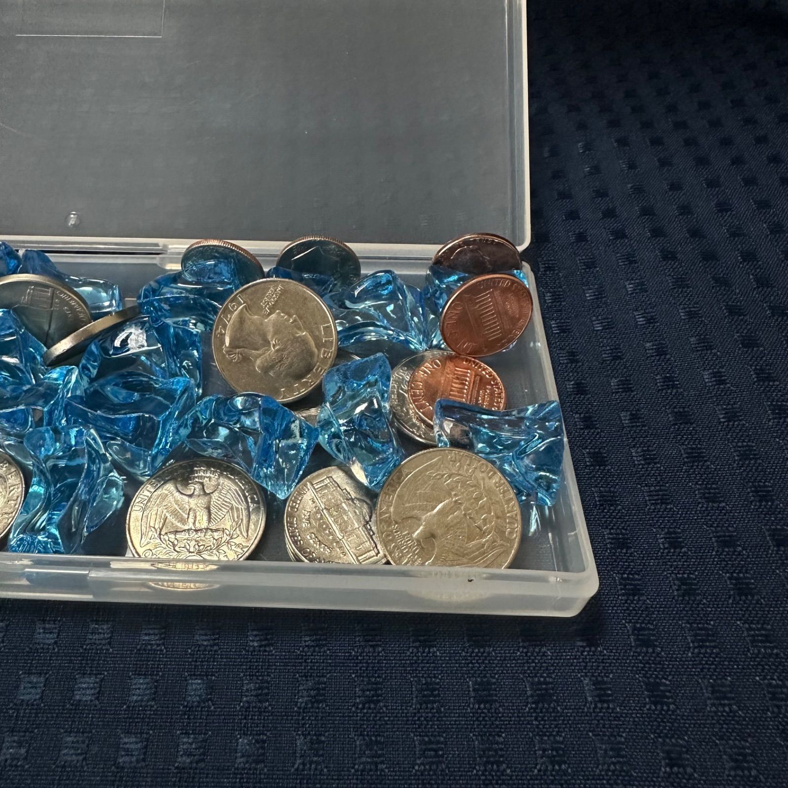 アンティークコイン アメリカ】アメリカ コイン セント インテリア 鑑賞 コレクション 宝箱風 箱付き おもちゃ 子ども アイテム - メルカリ
