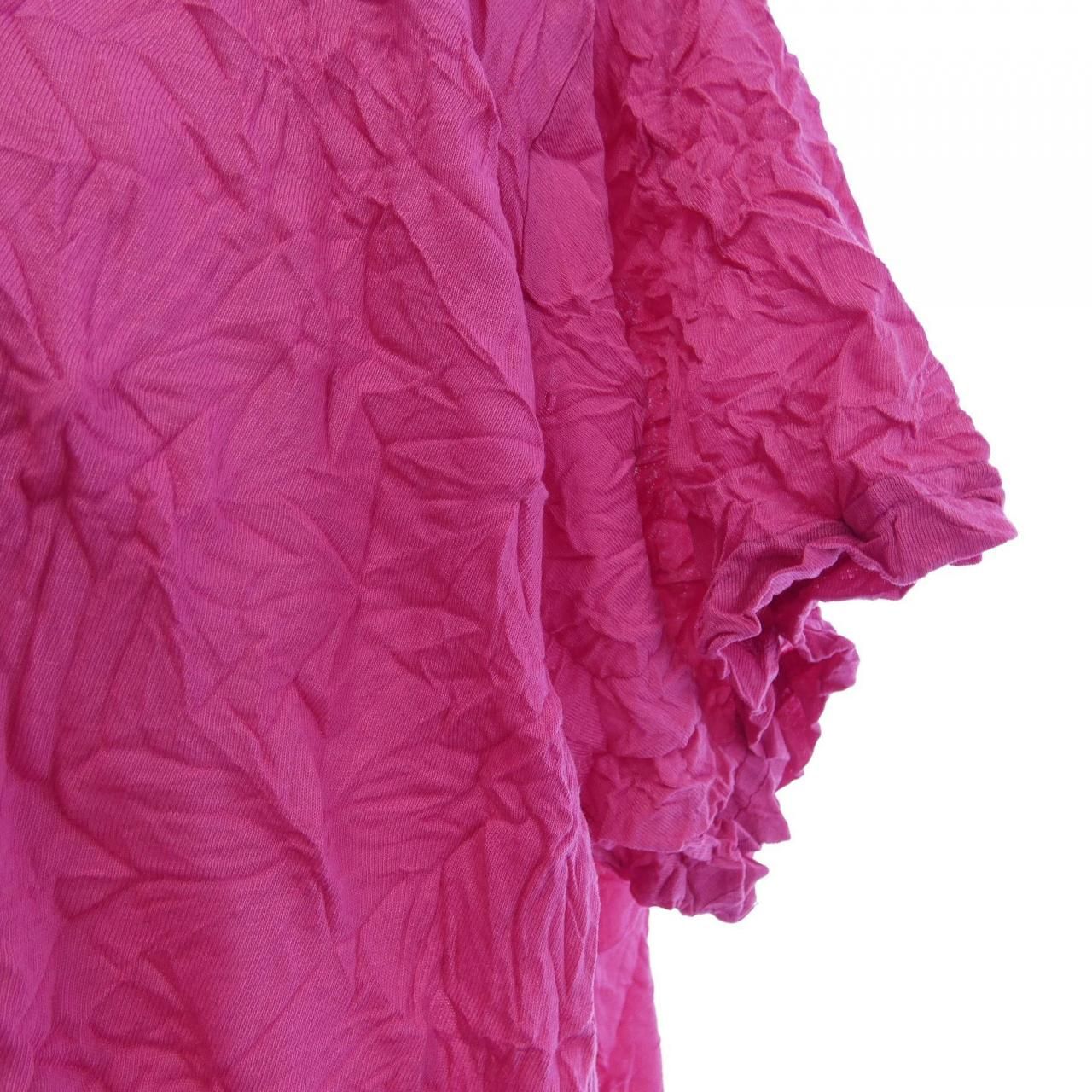 ISSEY MIYAKE
