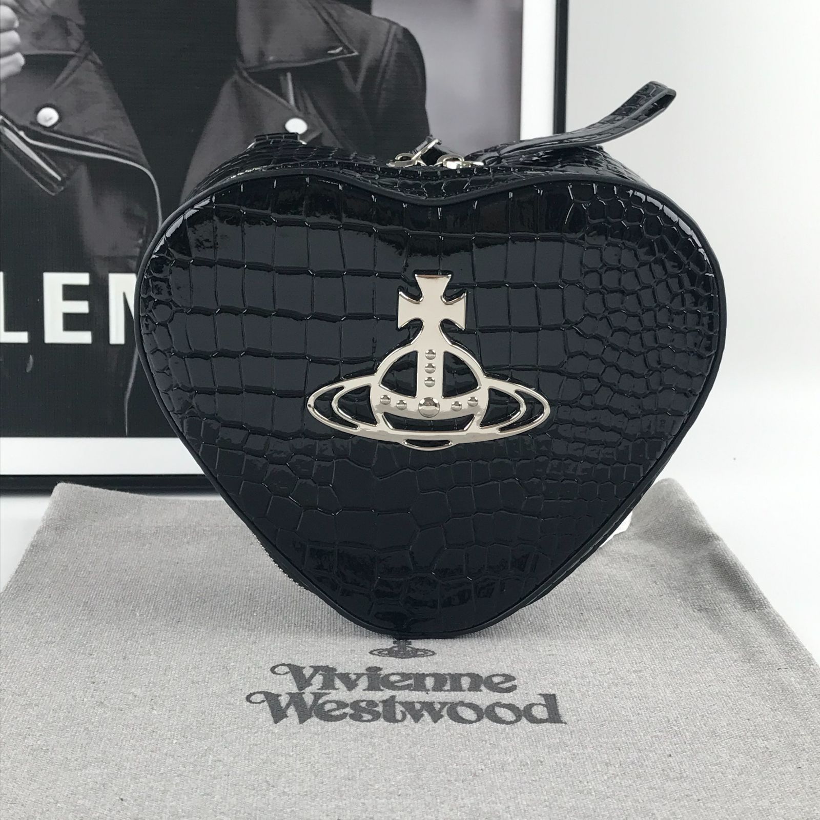 VIVIENNE WESTWOOD ヴィヴィアン ウエストウッド ハート バックパック ブラック ！ - メルカリ