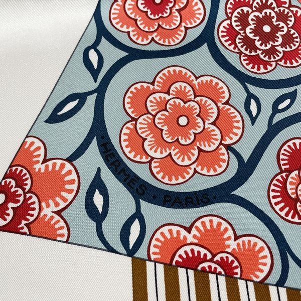 HERMES カレ90 L'Art du Sarasa 更紗のアート サラサの芸術 和柄 タグ付き スカーフ シルク