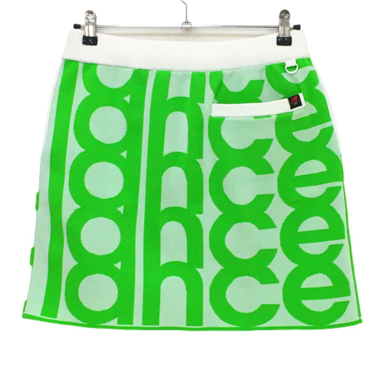 超美品】ニューバランスゴルフ ニットスカート 白×グリーン ロゴ総柄