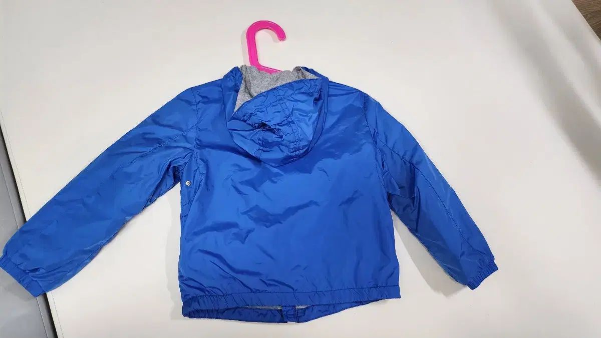 クリアランス MONCLER キッズ ウインドブレーカー 超美品」MONCLER