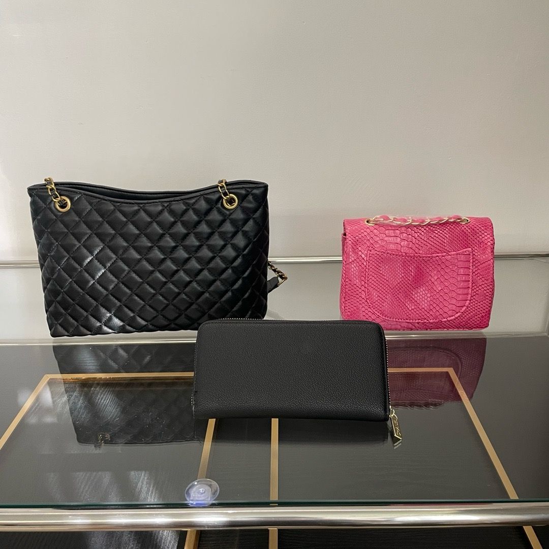 シャネル3点セットコンボパック CHANEL シャネル ショルダーバッグクロスボディバッグハンドバッグチェーンバッグウォレット3点セットコンボパック