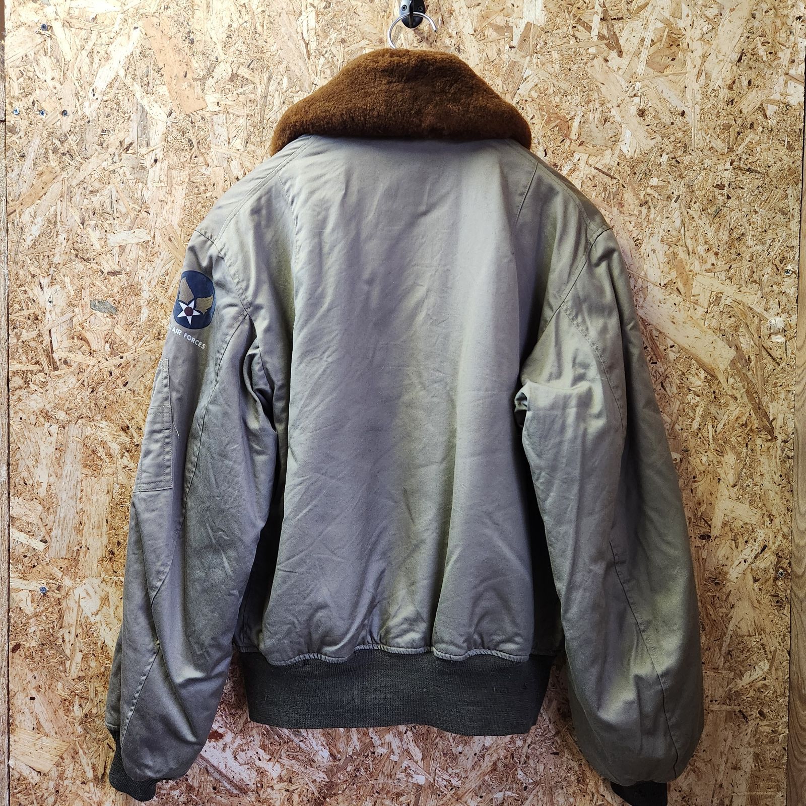 ジャケット・アウター BUZZ RICKSON'S B-15 A 40 BUZZ RICKSONS(バズリクソンズ)Type B-15・ROUGH WEAR CLOTHING