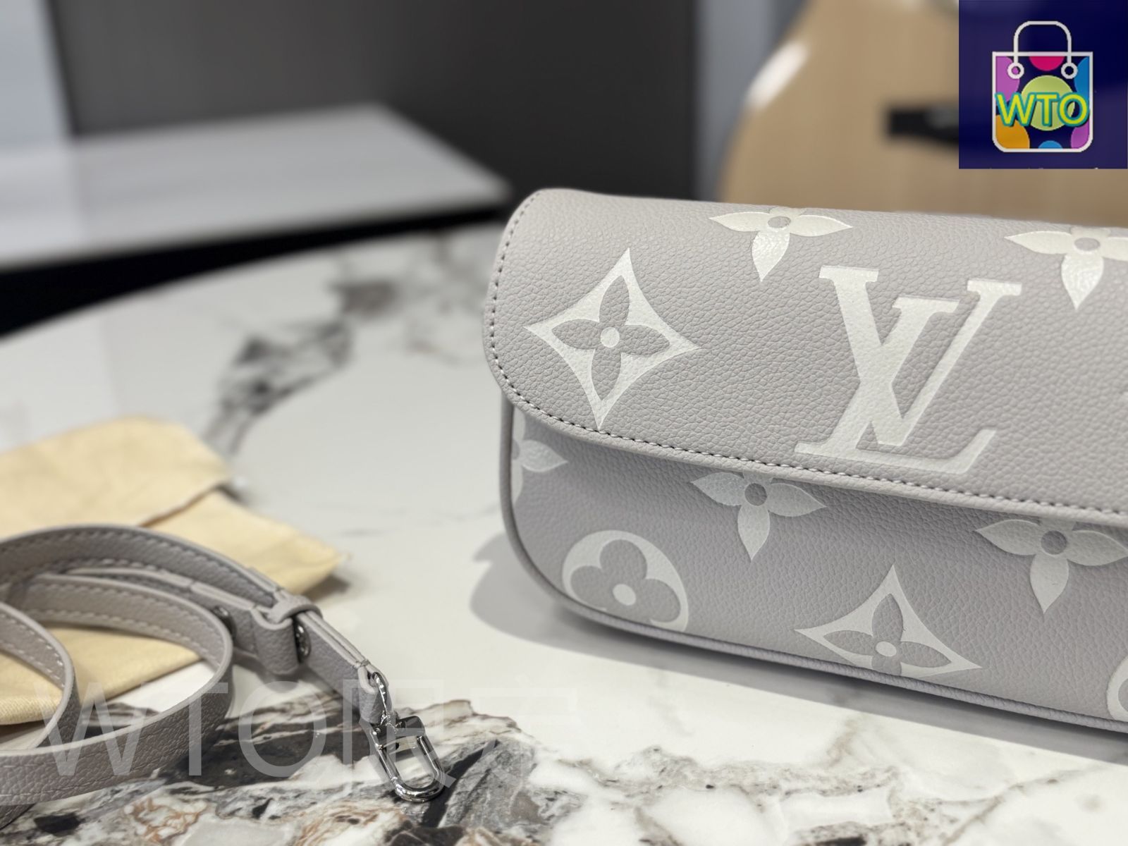 Louis Vuitton グレー ボディバッグ 楽天市場】ルイ ヴィトン louis vuitton（ボディバッグ