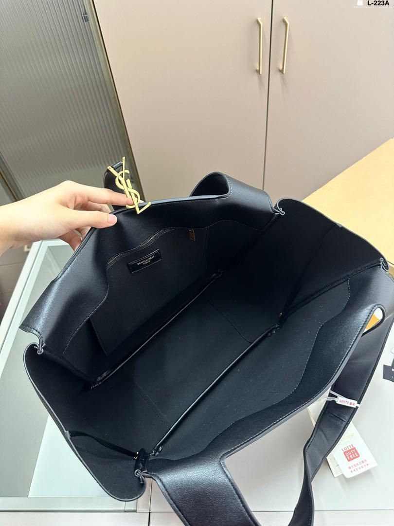 極美品☆YSL☆-イヴサンローラン ショルダーバッグ｜本日限定