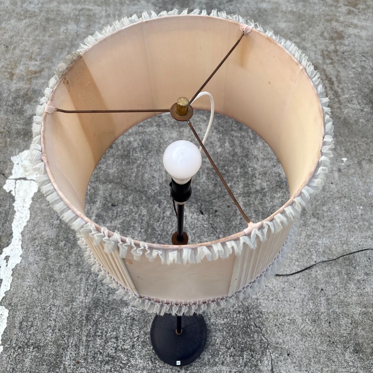 昭和レトロ 東芝ミッドセンチュリー フロアランプ スタンドライト シェードランプ 昭和レトロ 東芝ミッドセンチュリー フロアランプ スタンド